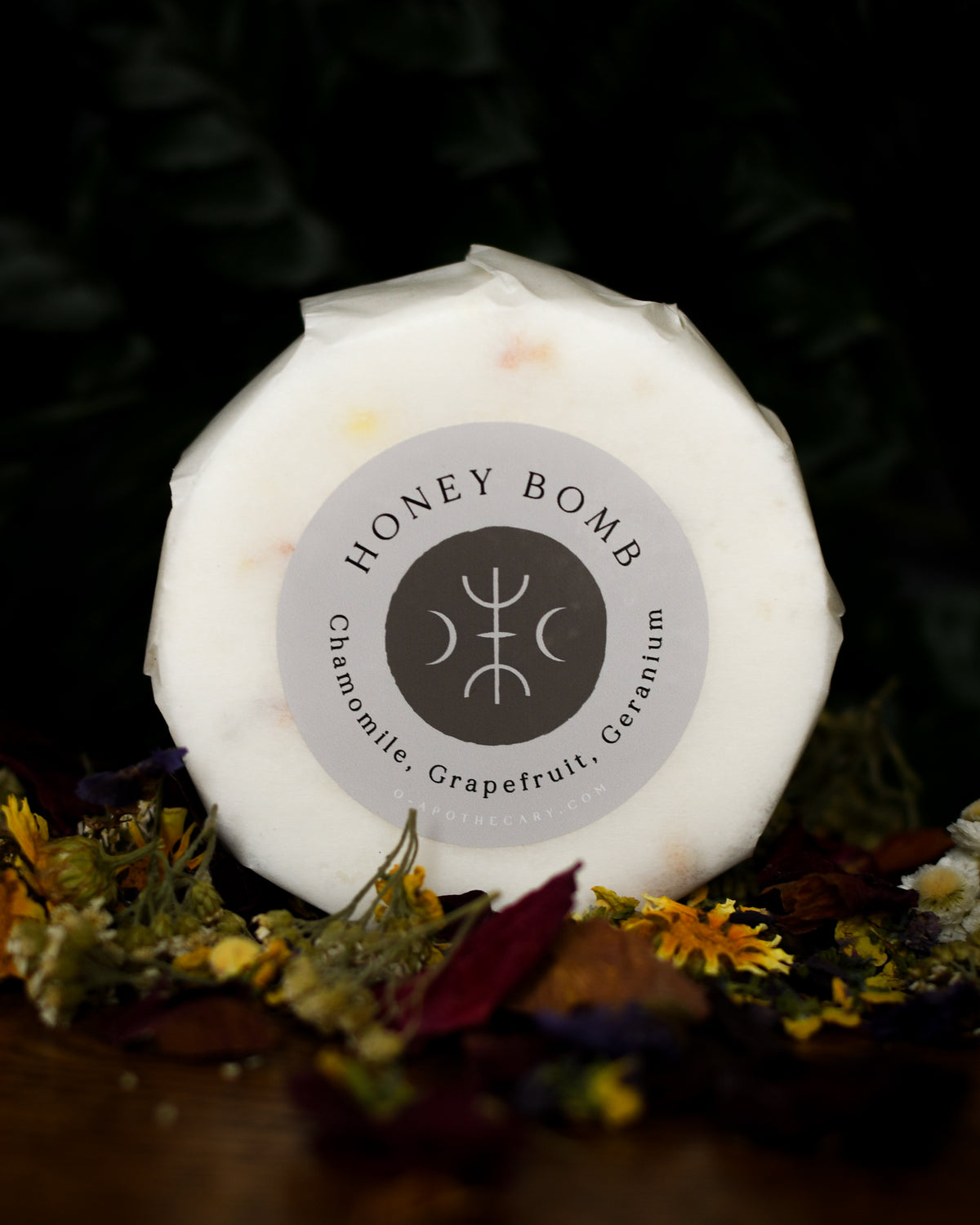 HONEY BOMB | www.o-apothecary.com